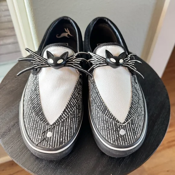 Jack Skellington Limited Edition Slip Ons - Picture 3 of 12